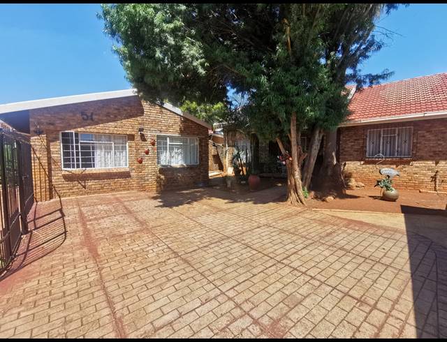 3 BEDROOM HOUSE SOLD IN ANNLIN